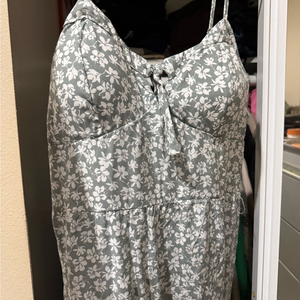 New Look Gray Floral Dress
